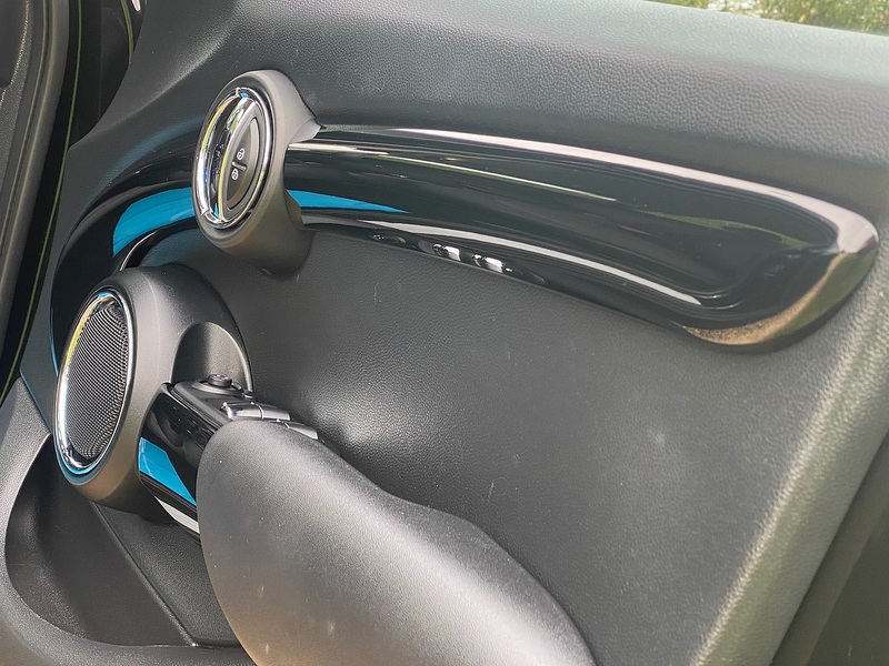 MINI 1.2 One Hatchback 5dr Petrol Auto Euro 6 (s/s) (102 ps)