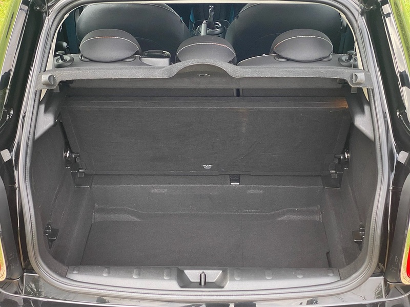 MINI 1.2 One Hatchback 5dr Petrol Auto Euro 6 (s/s) (102 ps)