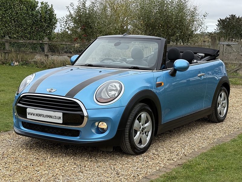 MINI 1.5 Cooper Convertible 2dr Petrol Manual Euro 6 (s/s) (136 ps)