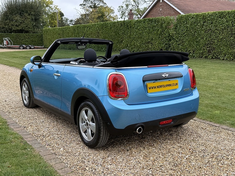MINI 1.5 Cooper Convertible 2dr Petrol Manual Euro 6 (s/s) (136 ps)