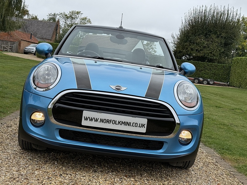 MINI 1.5 Cooper Convertible 2dr Petrol Manual Euro 6 (s/s) (136 ps)