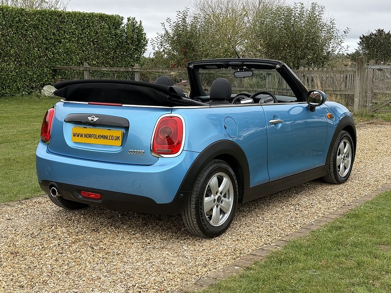 MINI 1.5 Cooper Convertible 2dr Petrol Manual Euro 6 (s/s) (136 ps)