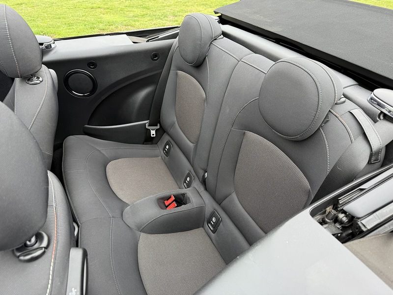 MINI 1.5 Cooper Convertible 2dr Petrol Manual Euro 6 (s/s) (136 ps)