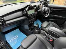 MINI Hatch Cooper Sport - U2240