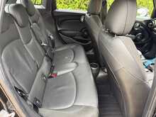 MINI Hatch Cooper Sport - U2240