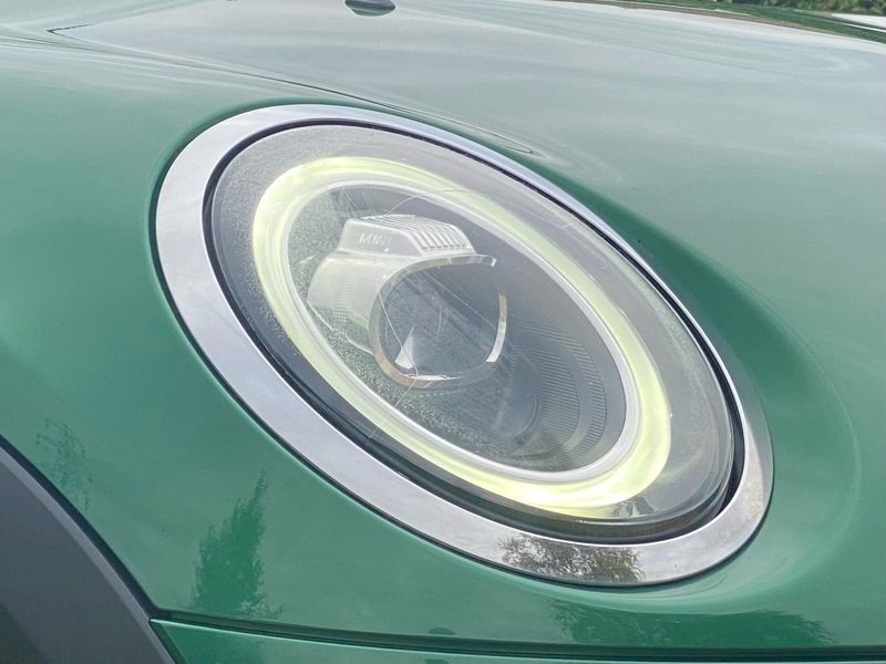 MINI 1.5 Cooper Classic Hatchback 3dr Petrol Manual Euro 6 (s/s) (136 ps)