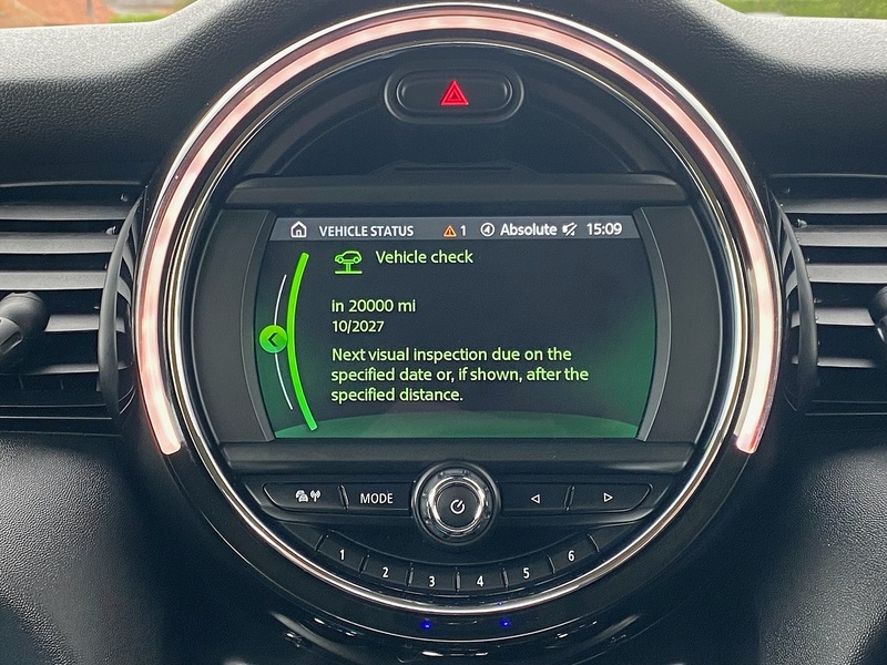 MINI 1.5 Cooper Classic Hatchback 3dr Petrol Manual Euro 6 (s/s) (136 ps)