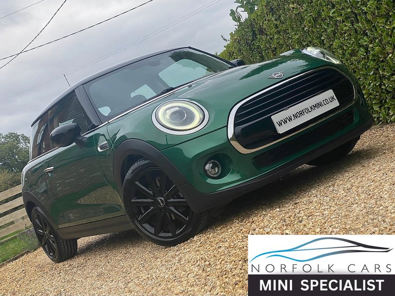 MINI 1.5 Cooper Classic Hatchback 3dr Petrol Manual Euro 6 (s/s) (136 ps)