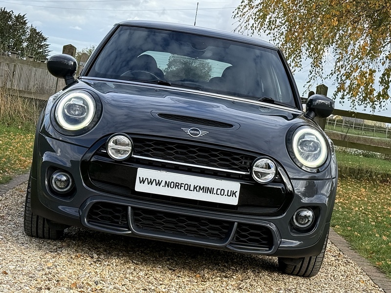 MINI 2.0 Cooper S Sport Hatchback 3dr Petrol Steptronic Euro 6 (s/s) (192 ps)