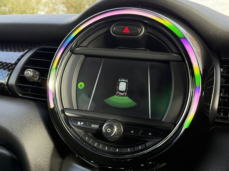 MINI 2.0 Cooper S Sport Hatchback 3dr Petrol Steptronic Euro 6 (s/s) (192 ps)