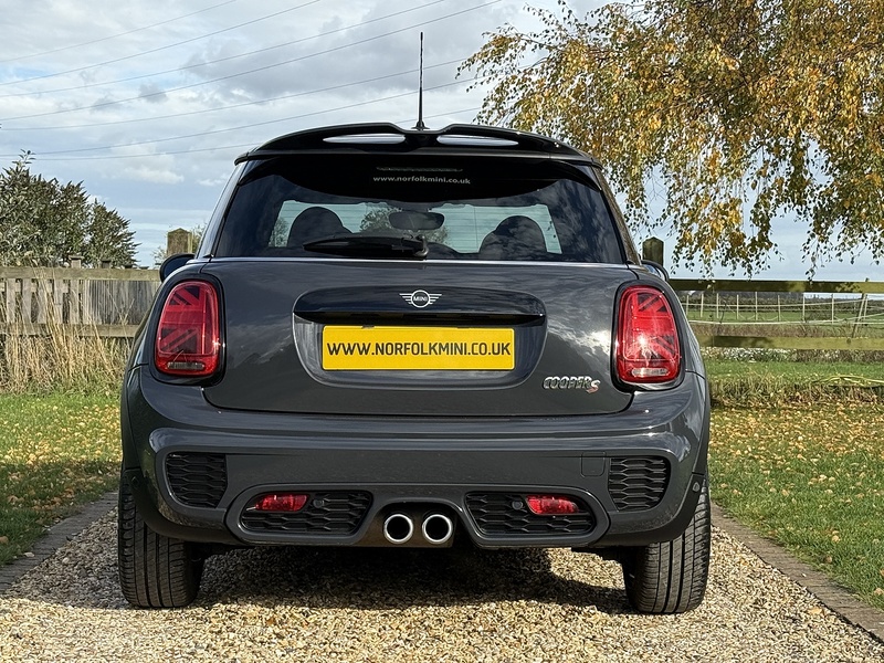 MINI 2.0 Cooper S Sport Hatchback 3dr Petrol Steptronic Euro 6 (s/s) (192 ps)