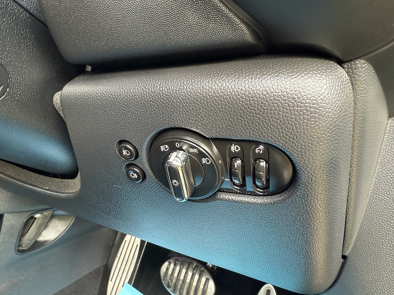 MINI 2.0 Cooper S Sport Hatchback 3dr Petrol Steptronic Euro 6 (s/s) (192 ps)