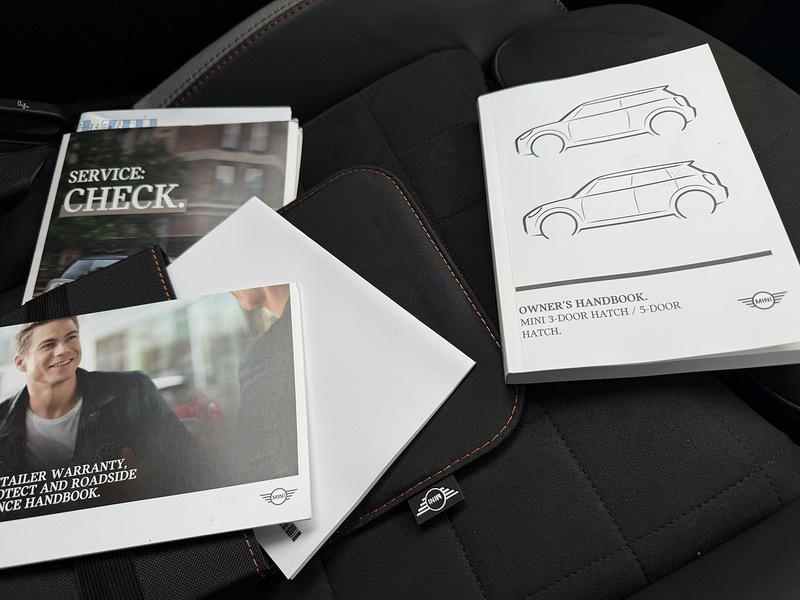 MINI 1.5 Cooper Sport Hatchback 3dr Petrol Steptronic Euro 6 (s/s) (136 ps)