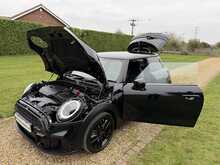 2023 (23) Mini Cooper Sort 3 Door Auto