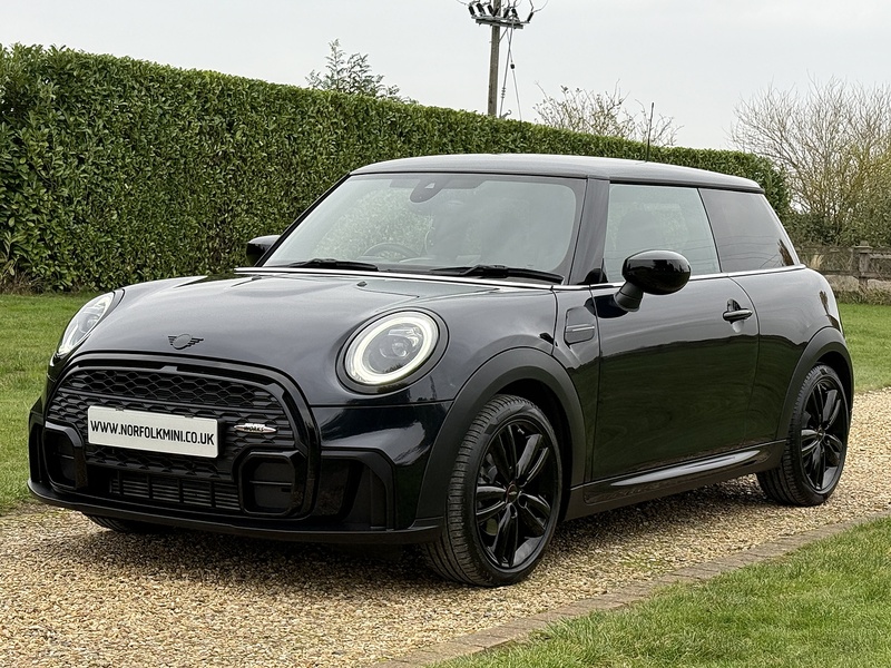 MINI 1.5 Cooper Sport Hatchback 3dr Petrol Steptronic Euro 6 (s/s) (136 ps)