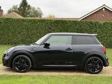 2023 (23) Mini Cooper Sort 3 Door Auto