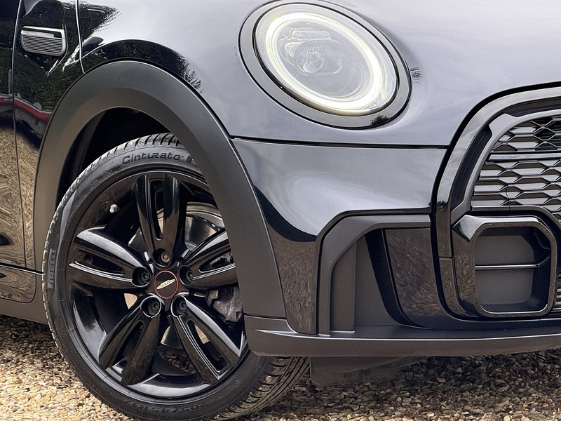 MINI 1.5 Cooper Sport Hatchback 3dr Petrol Steptronic Euro 6 (s/s) (136 ps)