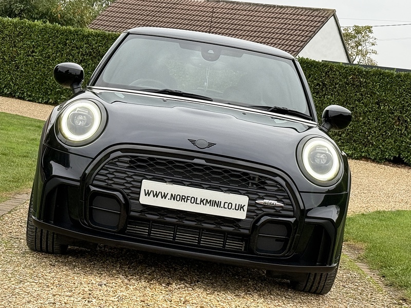 MINI 1.5 Cooper Sport Hatchback 3dr Petrol Steptronic Euro 6 (s/s) (136 ps)