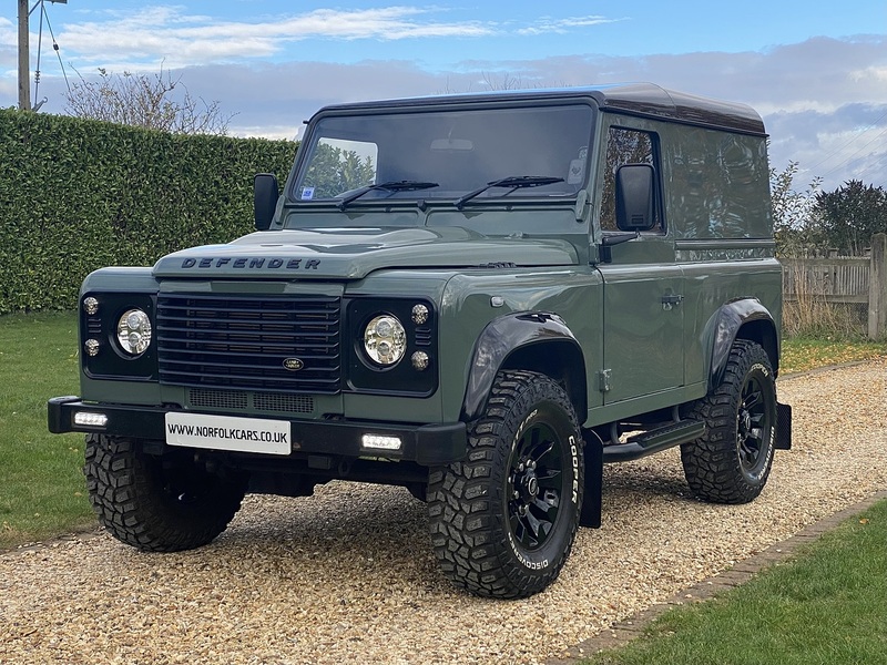 Land Rover 2.4 TDCi Hard Top SUV 3dr Diesel Manual 4WD SWB Euro 4 (122 bhp)