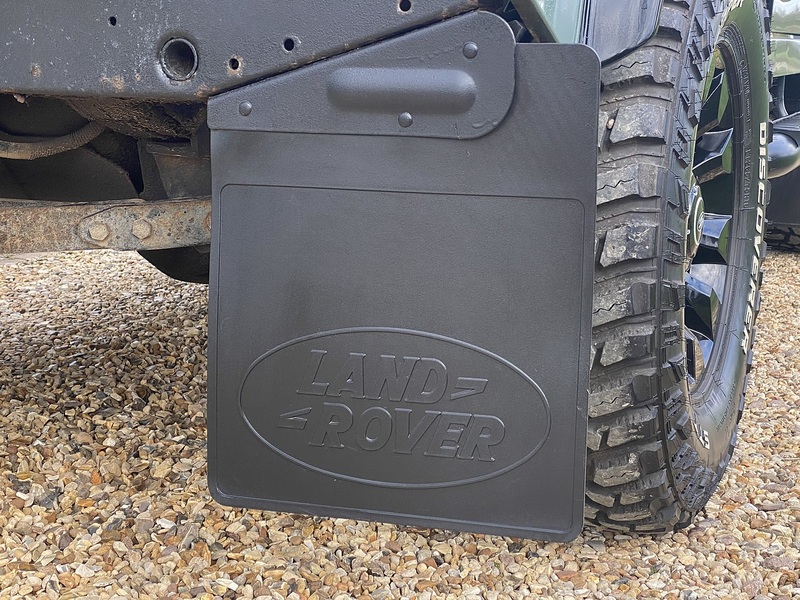 Land Rover 2.4 TDCi Hard Top SUV 3dr Diesel Manual 4WD SWB Euro 4 (122 bhp)