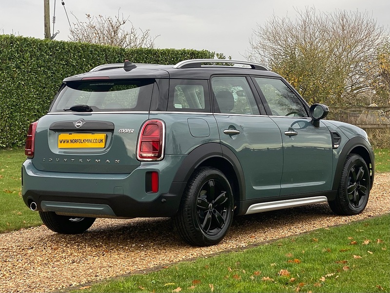 MINI Cooper Classic SUV 1.5 Automatic Petrol