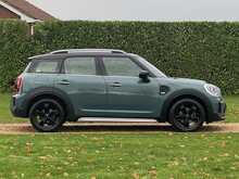 2022 (71) Mini Countryman Cooper Classic Auto