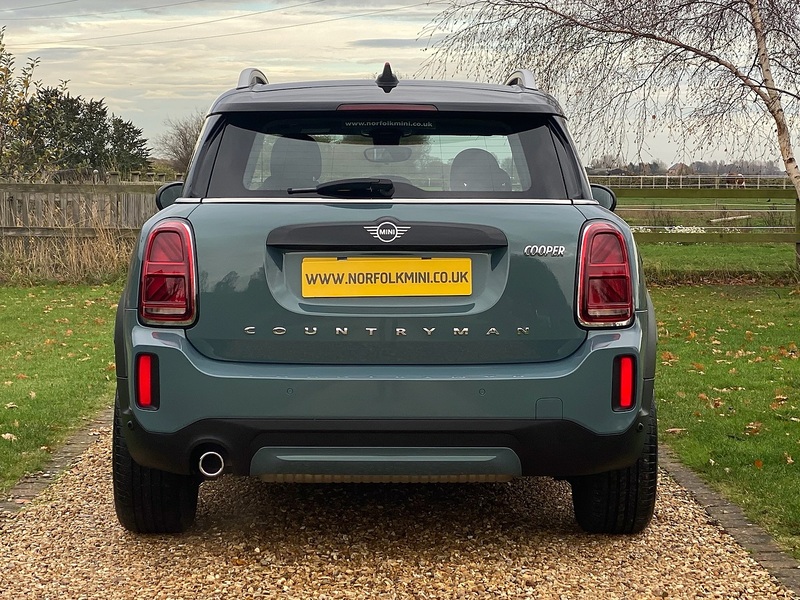 MINI Cooper Classic SUV 1.5 Automatic Petrol