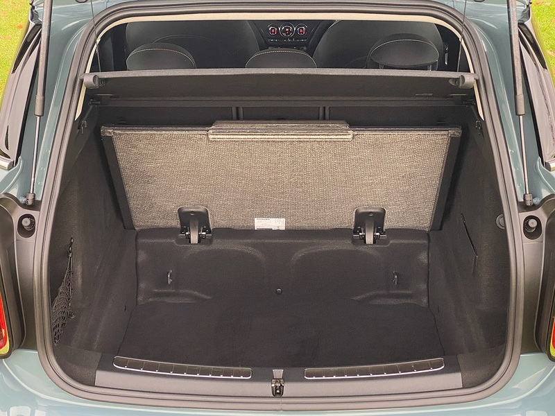 MINI Cooper Classic SUV 1.5 Automatic Petrol