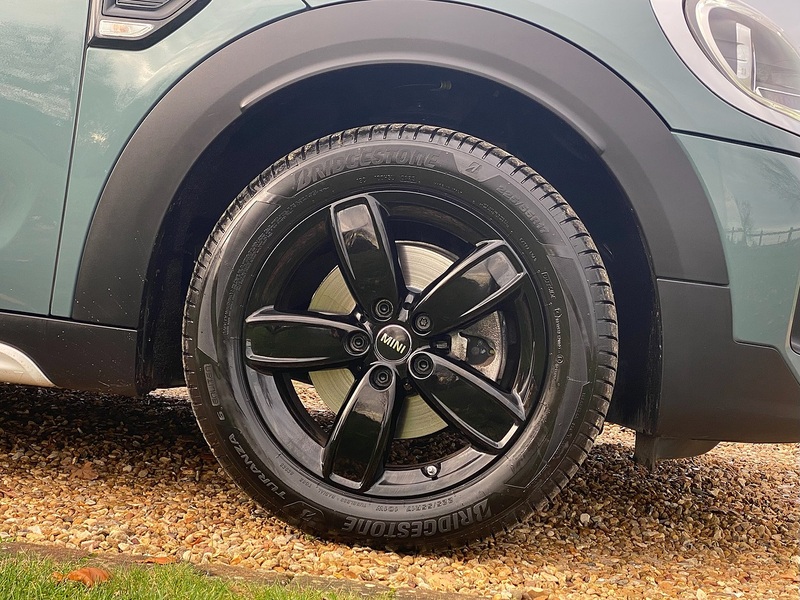 MINI Cooper Classic SUV 1.5 Automatic Petrol