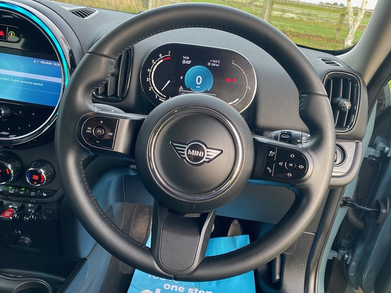 MINI Cooper Classic SUV 1.5 Automatic Petrol