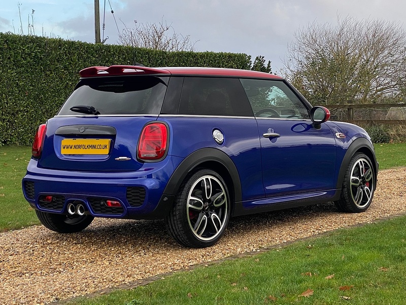 MINI 2.0 John Cooper Works Hatchback 3dr Petrol Steptronic Euro 6 (s/s) (231 ps)