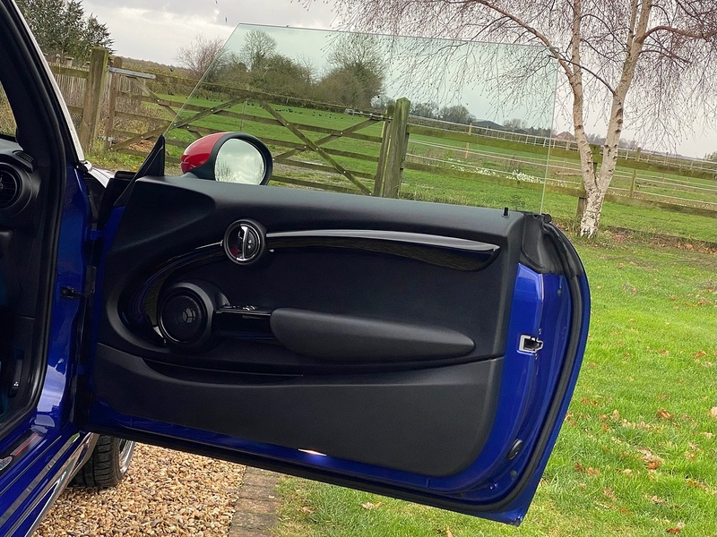 MINI 2.0 John Cooper Works Hatchback 3dr Petrol Steptronic Euro 6 (s/s) (231 ps)