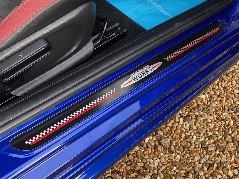 MINI 2.0 John Cooper Works Hatchback 3dr Petrol Steptronic Euro 6 (s/s) (231 ps)