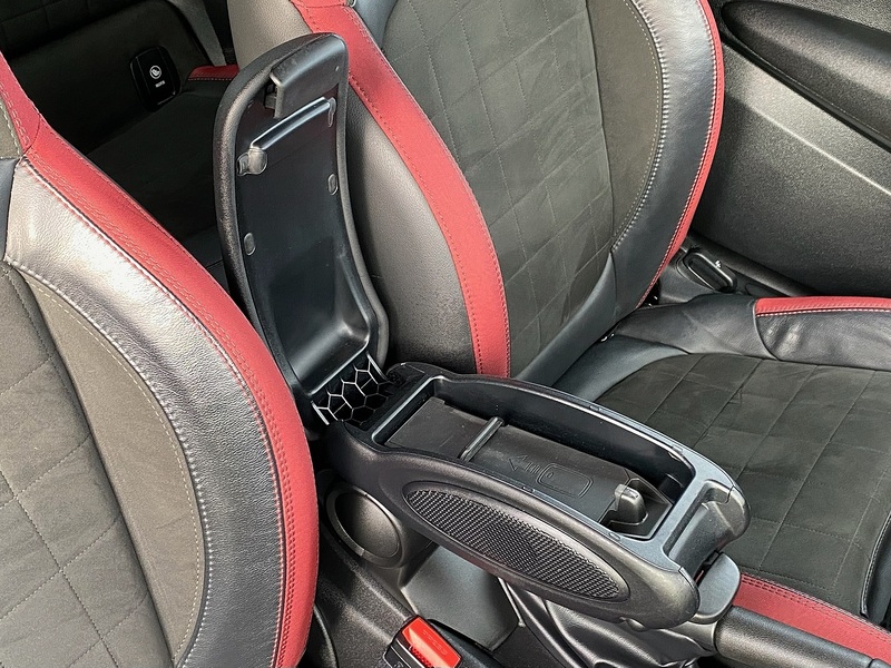 MINI 2.0 John Cooper Works Hatchback 3dr Petrol Steptronic Euro 6 (s/s) (231 ps)