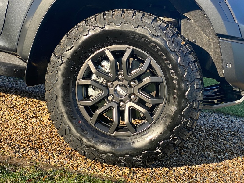 Ford 2.0 EcoBlue Raptor Pickup Double Cab 4dr Diesel Auto 4WD Euro 6 (s/s) (210 ps)