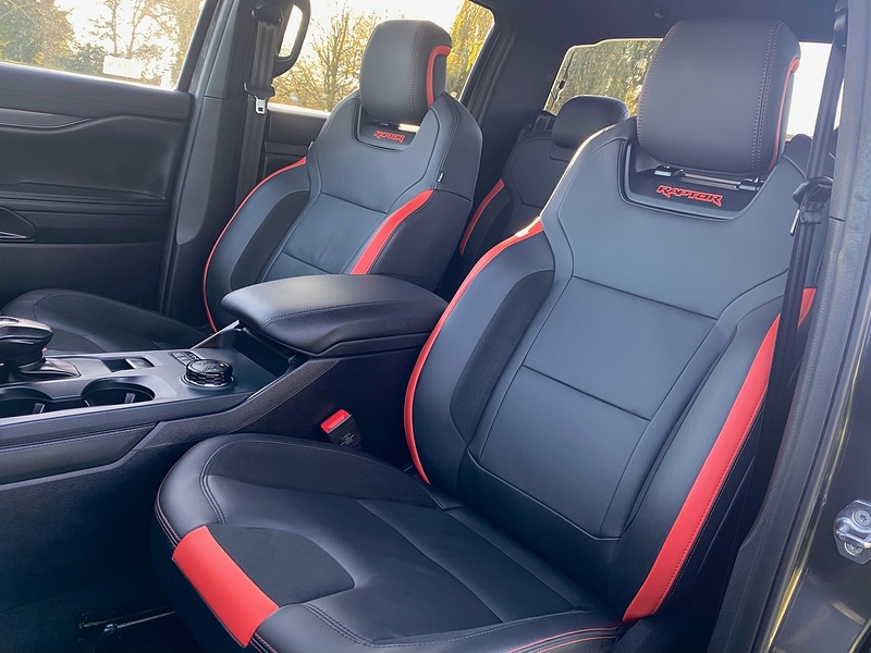 Ford 2.0 EcoBlue Raptor Pickup Double Cab 4dr Diesel Auto 4WD Euro 6 (s/s) (210 ps)