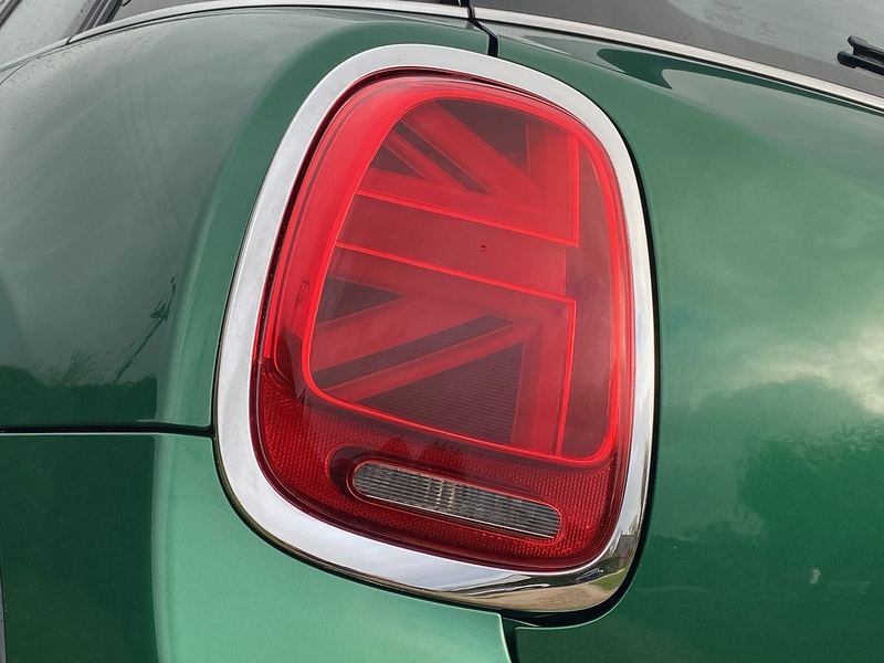 MINI 1.5 Cooper Exclusive Hatchback 5dr Petrol Steptronic Euro 6 (s/s) (136 ps)