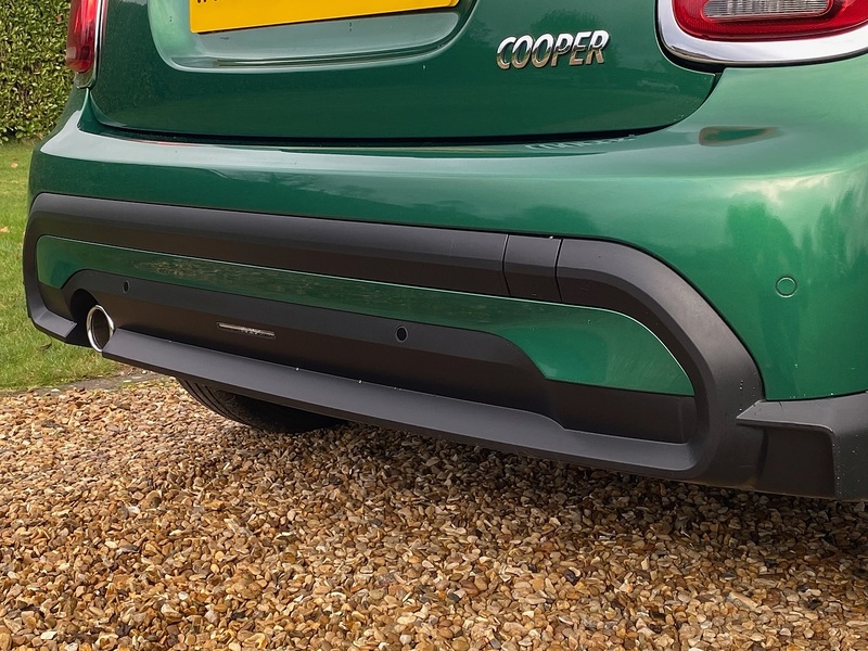 MINI 1.5 Cooper Exclusive Hatchback 5dr Petrol Steptronic Euro 6 (s/s) (136 ps)