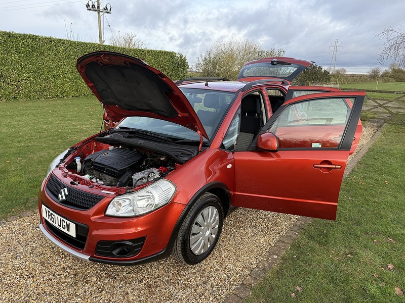 Suzuki 1.6 SZ3 SUV 5dr Petrol Manual Euro 5 (120 ps)