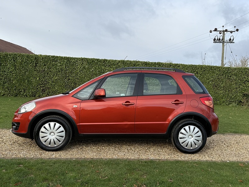 Suzuki 1.6 SZ3 SUV 5dr Petrol Manual Euro 5 (120 ps)