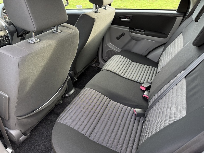 Suzuki 1.6 SZ3 SUV 5dr Petrol Manual Euro 5 (120 ps)