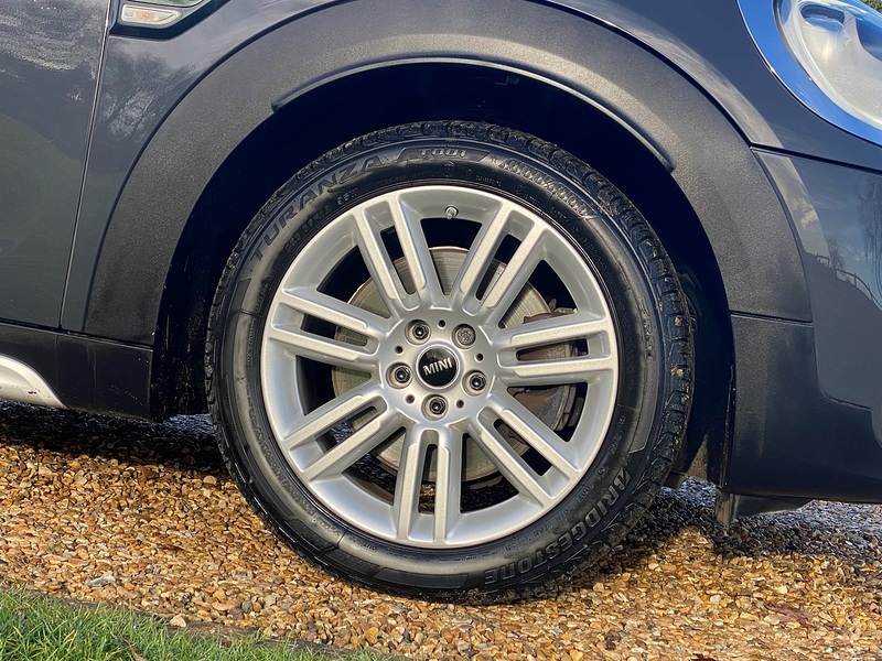 MINI 2.0 Cooper S SUV 5dr Petrol Auto ALL4 Euro 6 (s/s) (192 ps)