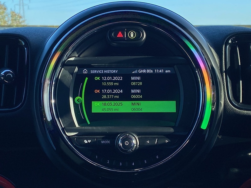 MINI 1.5 Cooper Sport SUV 5dr Petrol Manual Euro 6 (s/s) (136 ps)