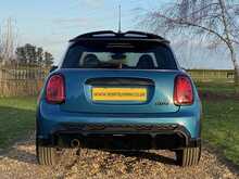 MINI Hatch Cooper Sport - U2269
