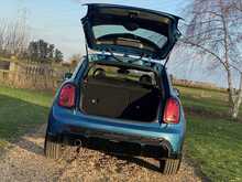 MINI Hatch Cooper Sport - U2269