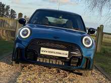MINI Hatch Cooper Sport - U2269