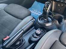 MINI Hatch Cooper Sport - U2269
