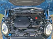 MINI Hatch Cooper Sport - U2269