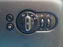 MINI Hatch Cooper S Sport - U2270