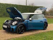 MINI Hatch Cooper S Sport - U2270
